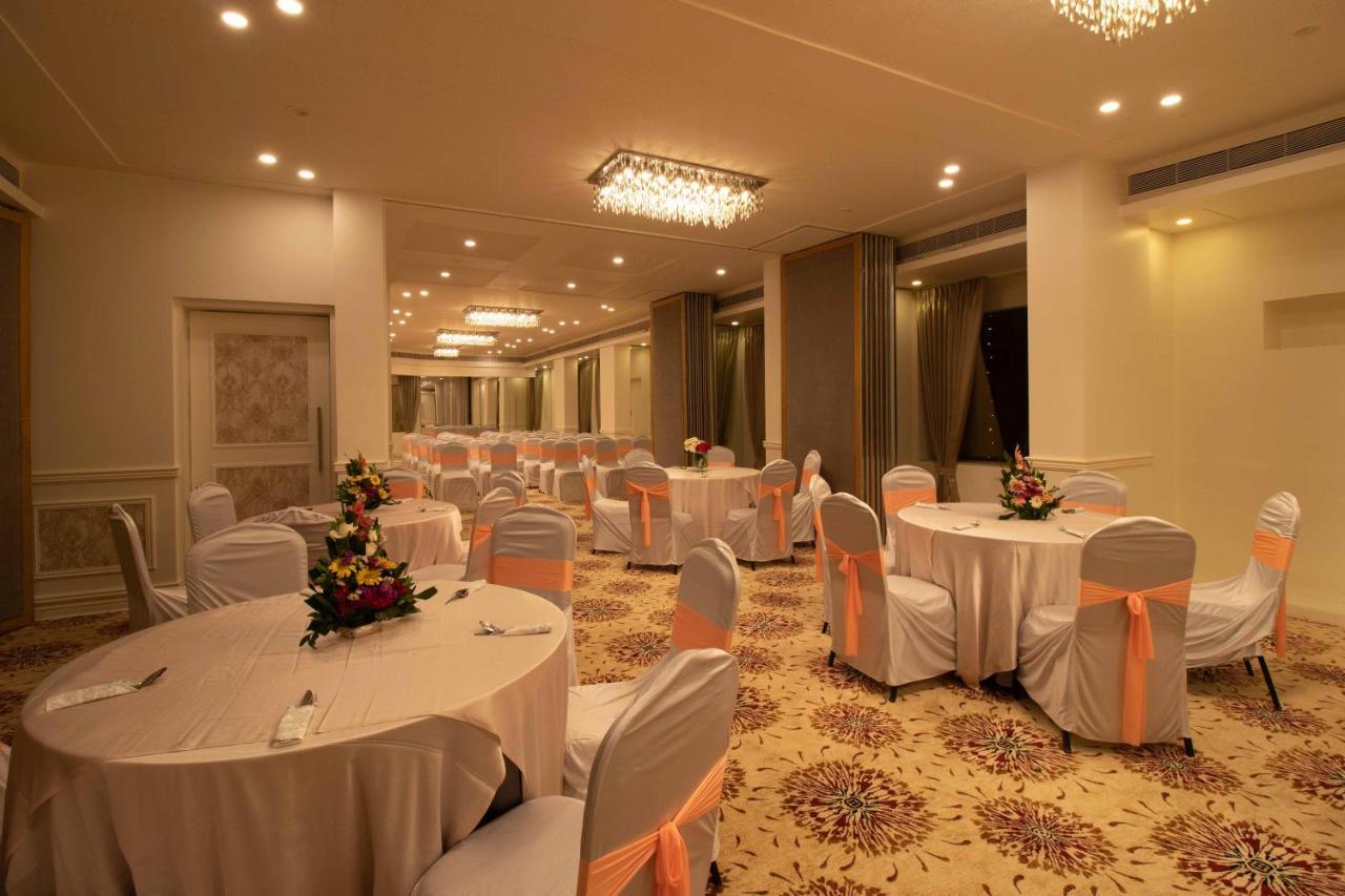 Hotel Le Royce Pune Luaran gambar