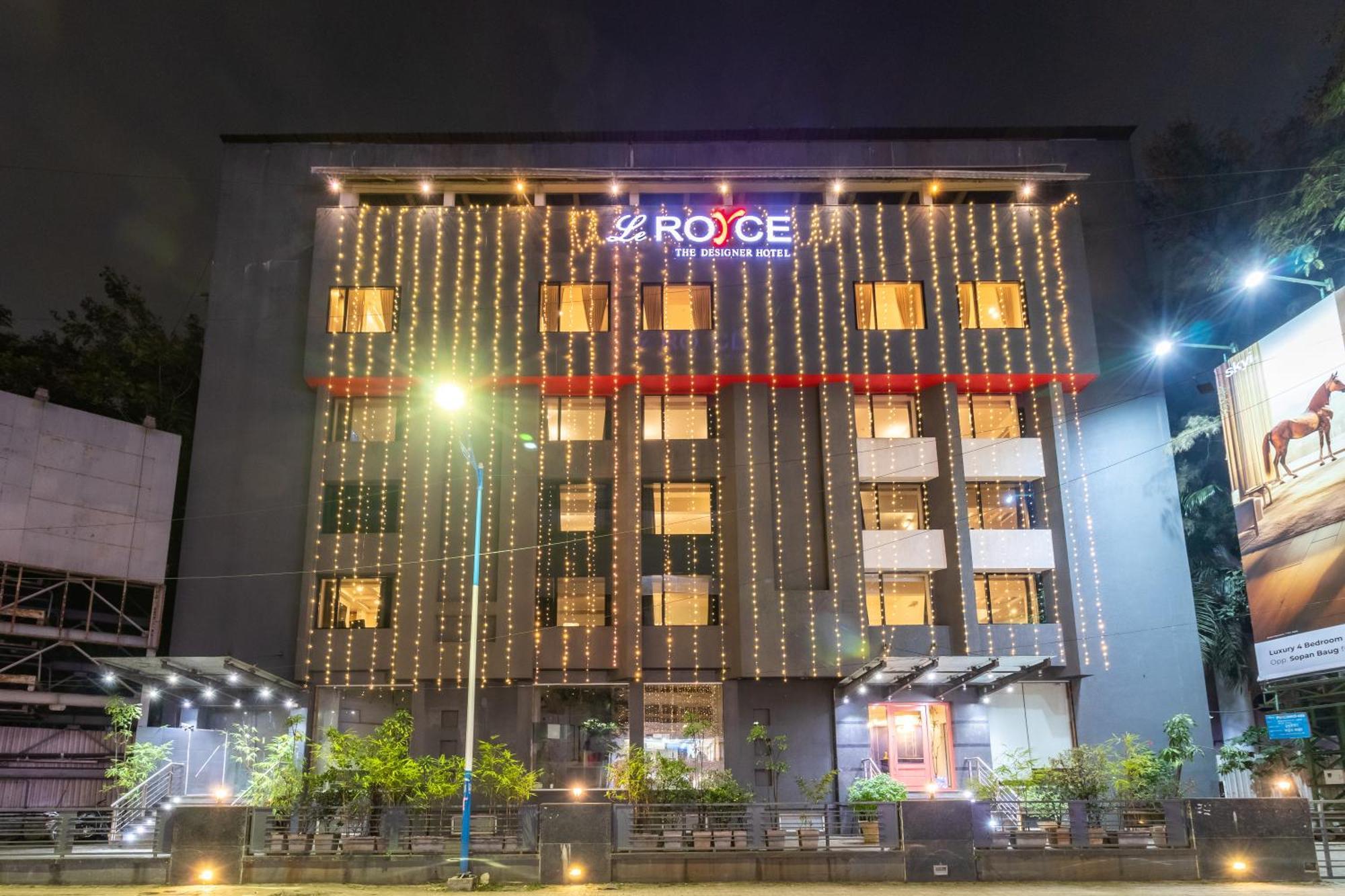 Hotel Le Royce Pune Luaran gambar